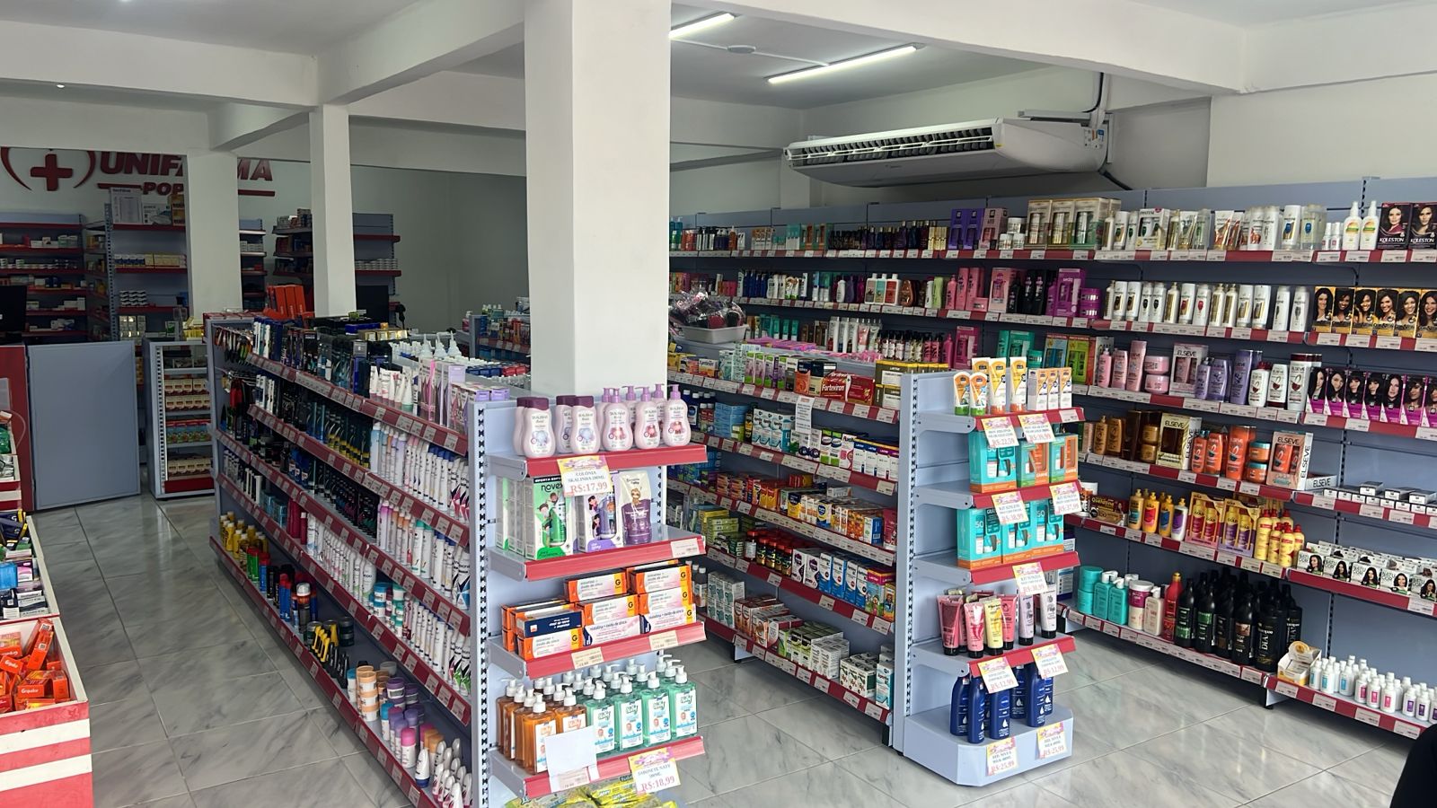 Interior da Farmácia